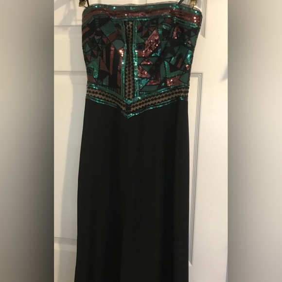 Tadashi Shoji Black Gown - Picture 5 of 7